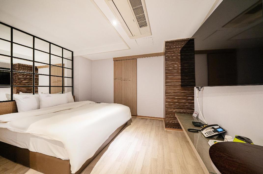 Bundang Regency Hotel Seongnam Exterior foto